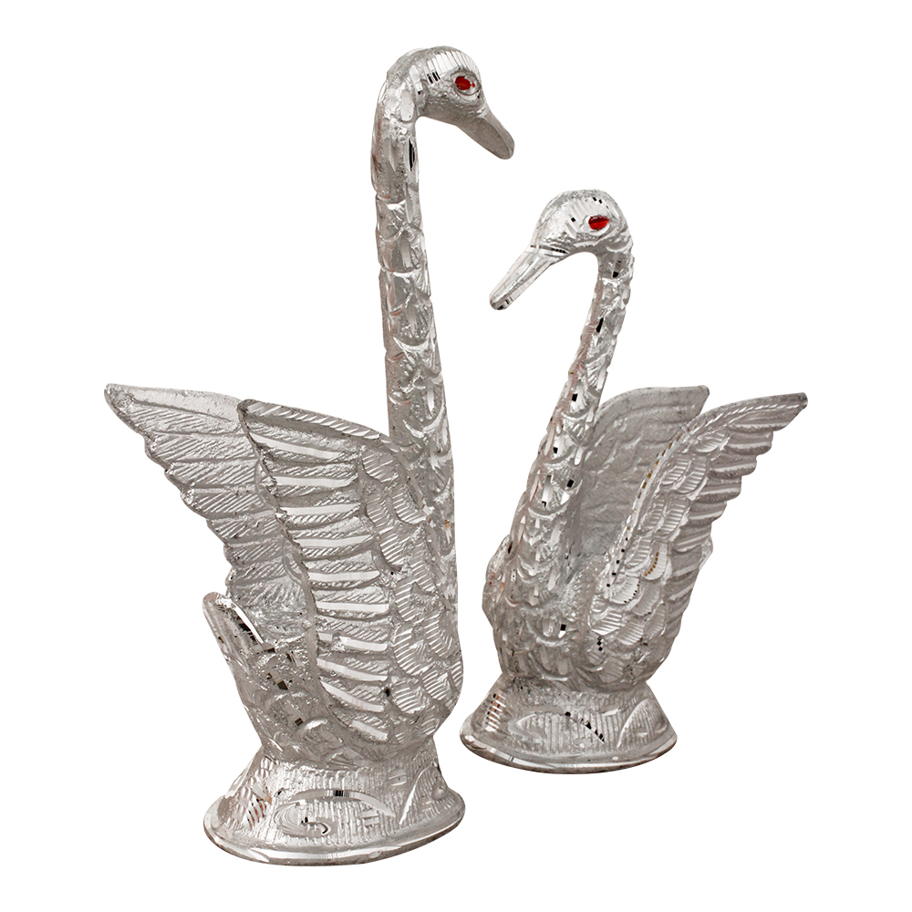 White Metal Couple Gifts Swan Pair 9 Inch