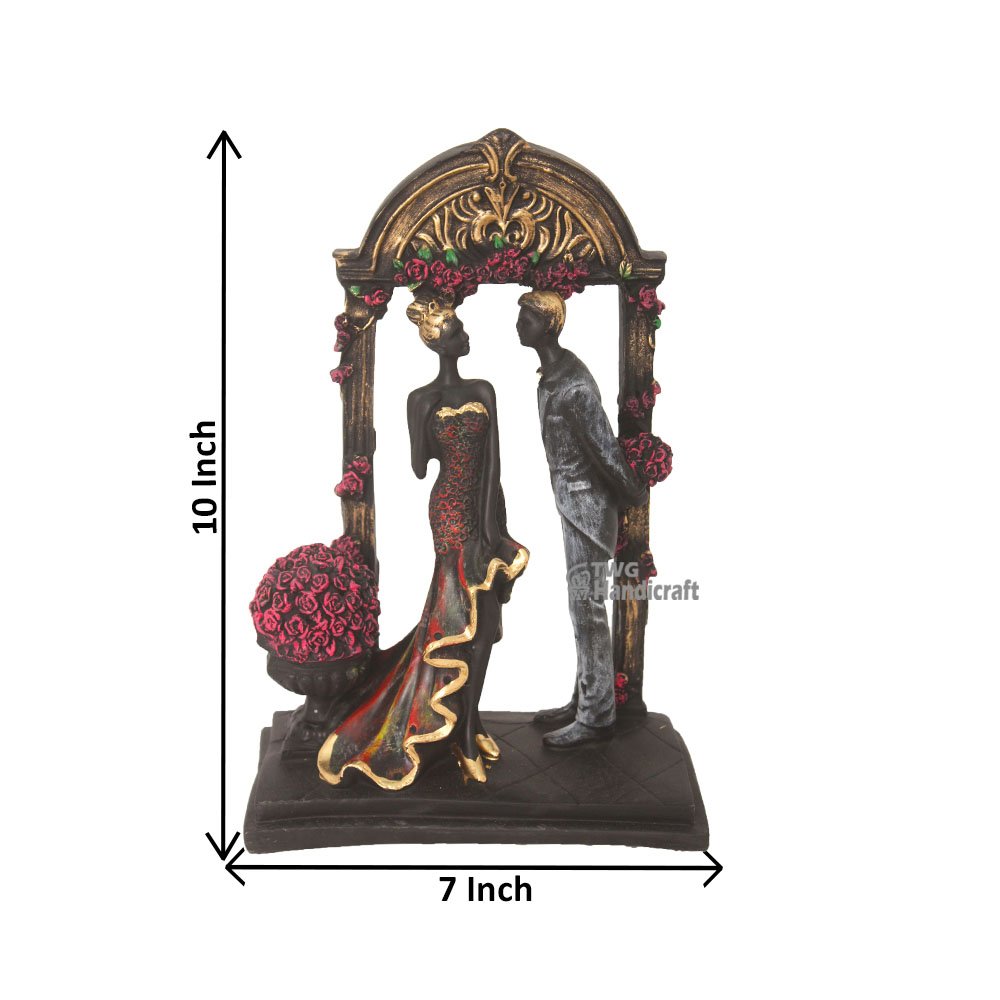 Manufacturer & Supplier of Decorative Couple Statue- Buy in bulk