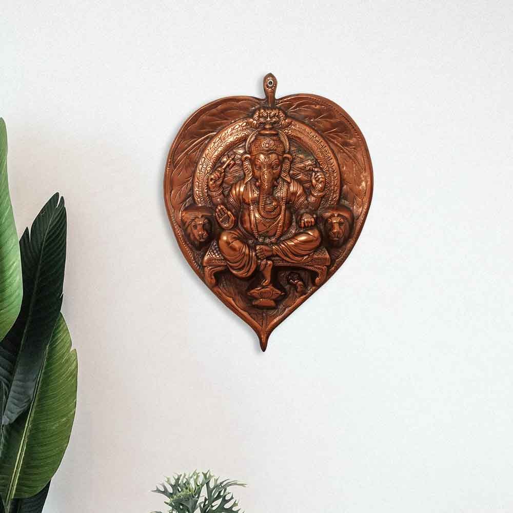 Bhagwan Ganesha Metallic Wall Hanging Showpiece 17 Inch ( 43.5 cm )