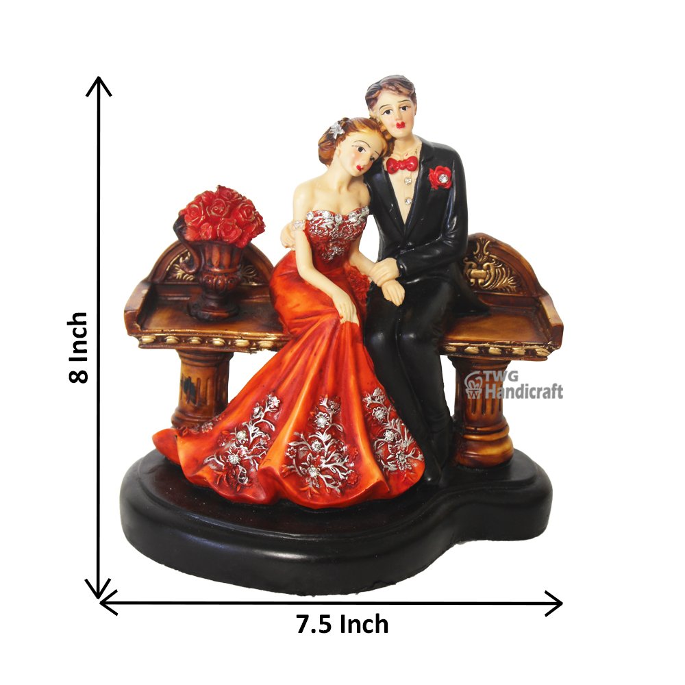 Polyresin Couple Figurine Statue Manufacturers in Pune New Models Factory Rate