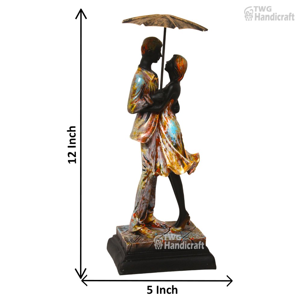 Love Couple Statue Gifts Manufacturers in Delhi | Wholesale Supply