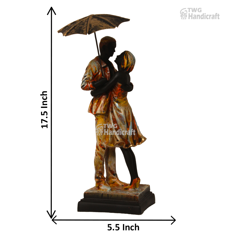 Manufacturer of Love Couple Statue Gifts | Profitable Business in Indi