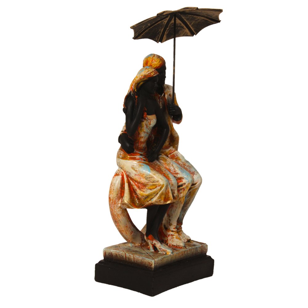 Couple under umbrella Decorative Idol 17.5 Inch