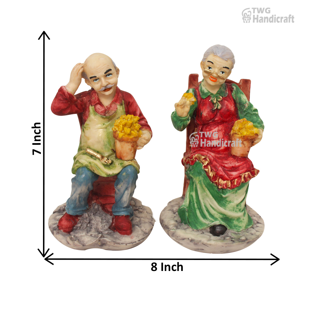 Old Couple Statue Showpiece 7 Inch