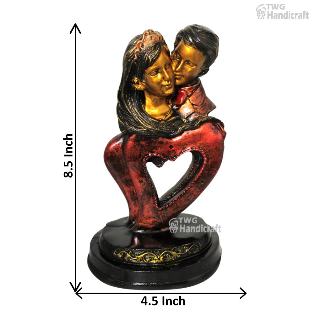 Couple Figurine Showpiece Manufacturers in Delhi Return Gift for Anniversary
