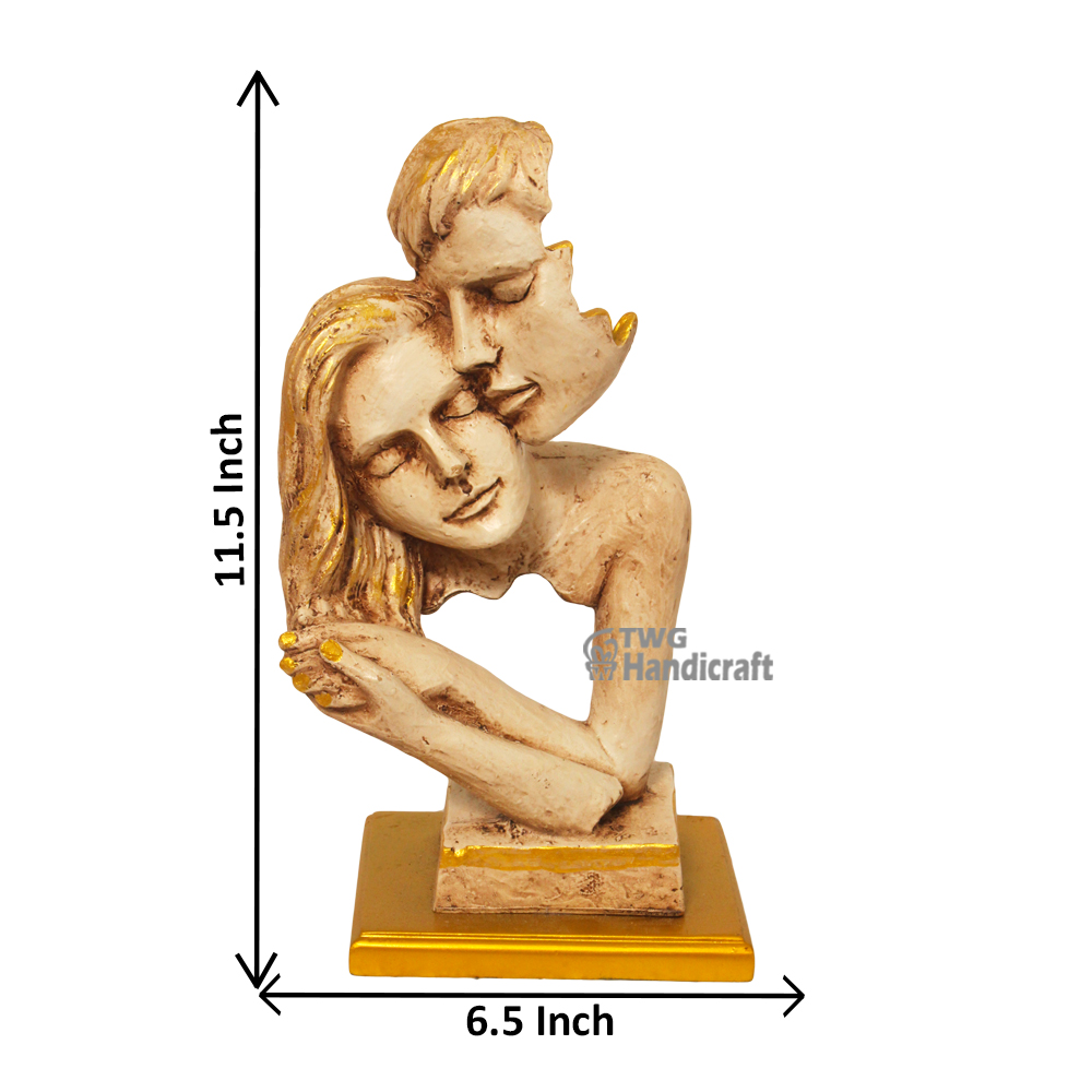 Couple Figurine Showpiece Manufacturers in Pune Couple Showpiece at Wholesale Price