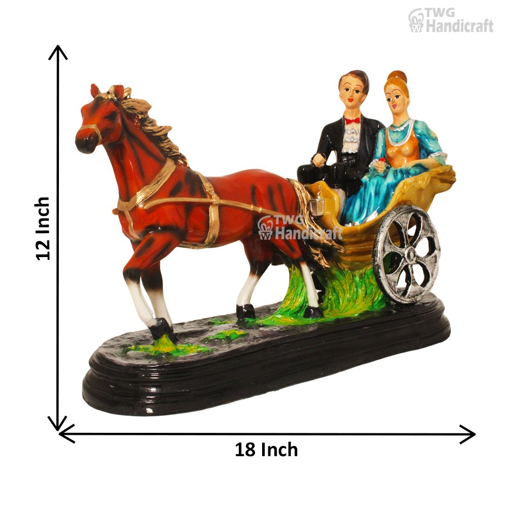 Suppliers of Love Couple Statue Gifts 