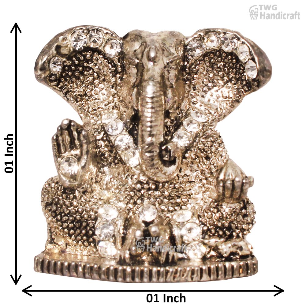 Metal Statue Showpiece Manufacturers in Delhi | Metal Idols at wholesa