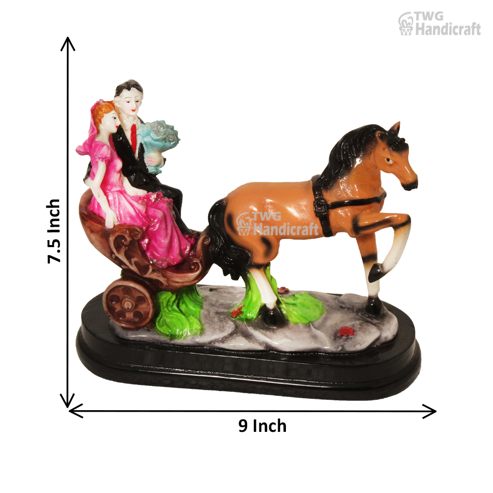Horse Cart Couple Statue Showpiece 7.5 Inch