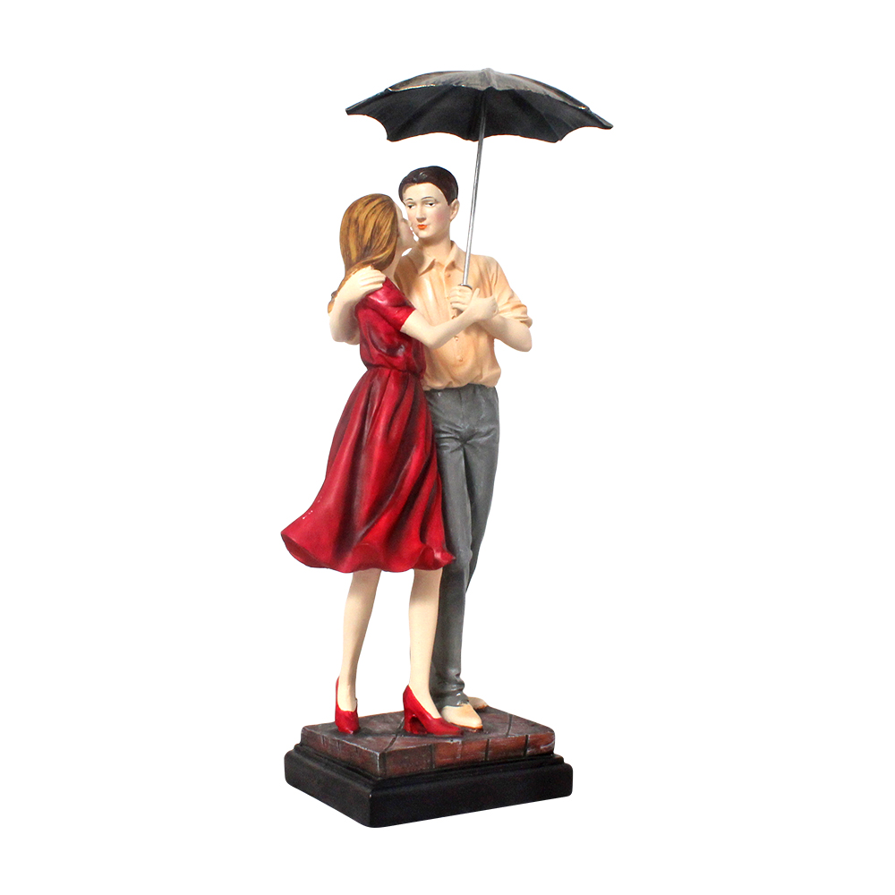 Umbrella Couple Statue 17.5 Inch