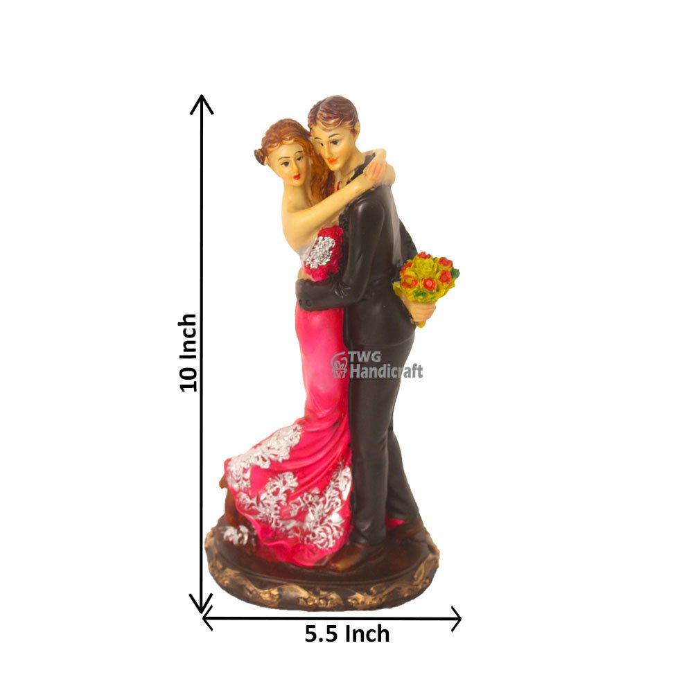 Manufacturer & Supplier of Love Couple Statue- Anniversary Gift