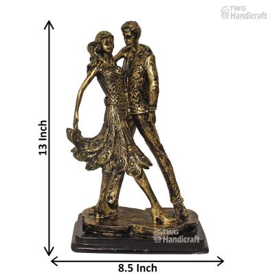 Love Couple Statue Gifts Wholesalers in Delhi | Wedding Return Gifts
