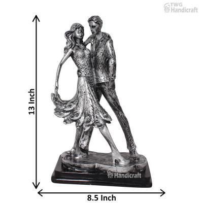 Love Couple Statue Gifts Wholesalers in Delhi | Factory Resin Couple S